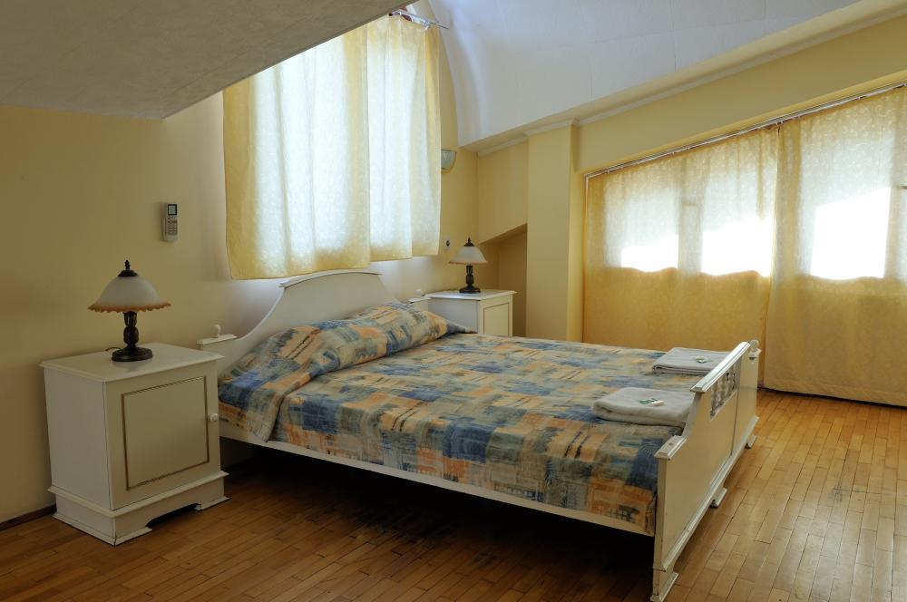Family Hotel Prolet ชูเมน ภายนอก รูปภาพ